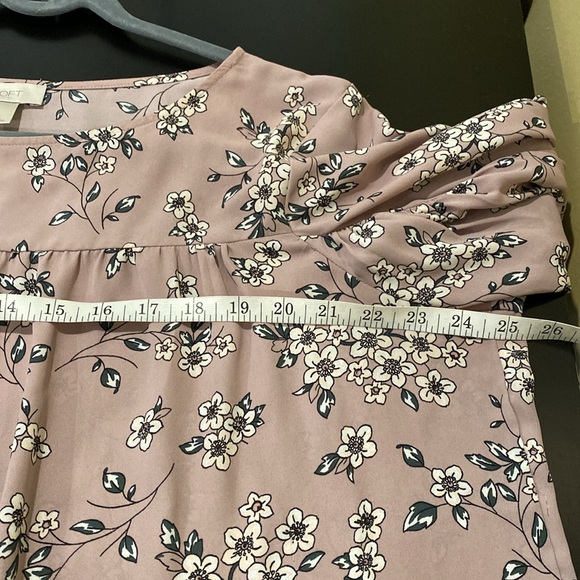 Loft Outlet Floral Long Sleeve Flowy Tunic, XL - Picture 6 of 7